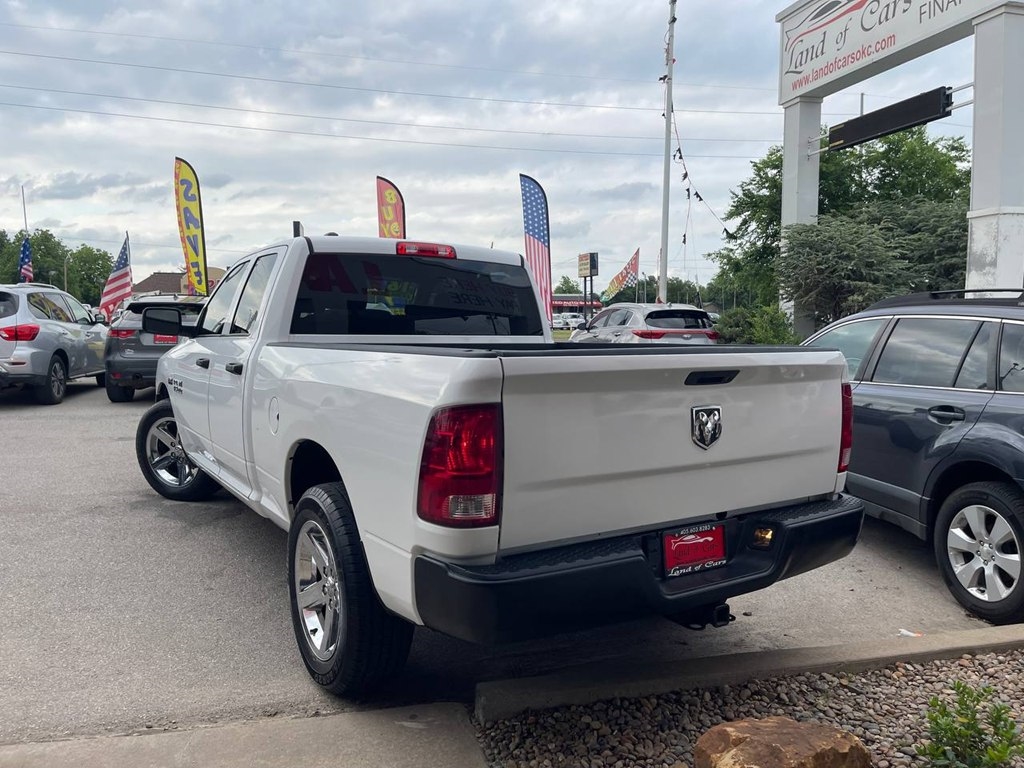 RAM 1500 2WD Quad Cab 140.5" Tradesman 2016
