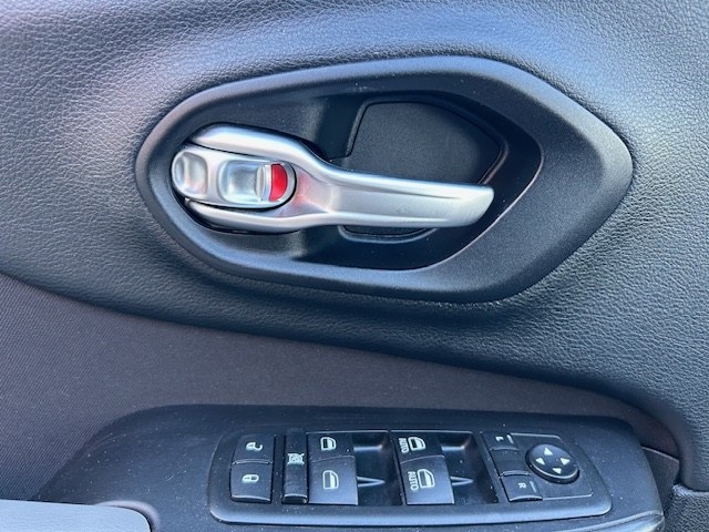 Jeep Cherokee FWD 4dr Latitude 2014