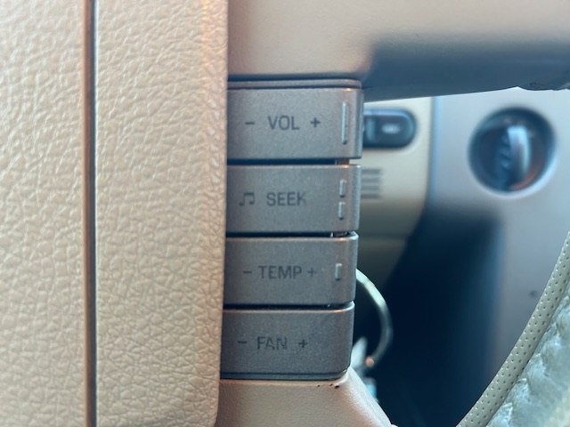 Ford F-150 4WD SuperCrew 139" King Ranch 2007