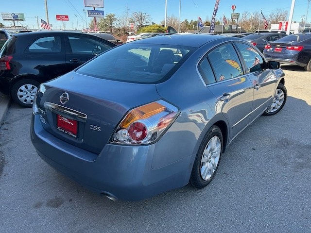 Nissan Altima 4dr Sdn I4 CVT 2.5 S 2012