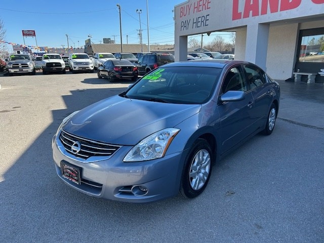 Nissan Altima 4dr Sdn I4 CVT 2.5 S 2012
