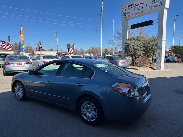 Nissan Altima 4dr Sdn I4 CVT 2.5 S 2012