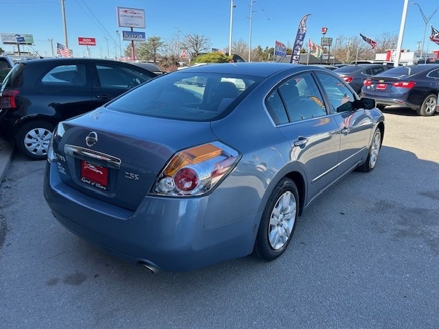 Nissan Altima 4dr Sdn I4 CVT 2.5 S 2012