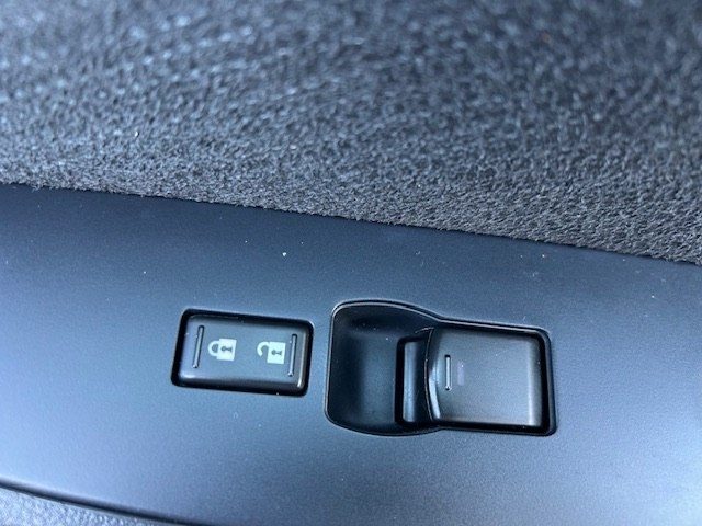 Nissan Altima 4dr Sdn I4 CVT 2.5 S 2012