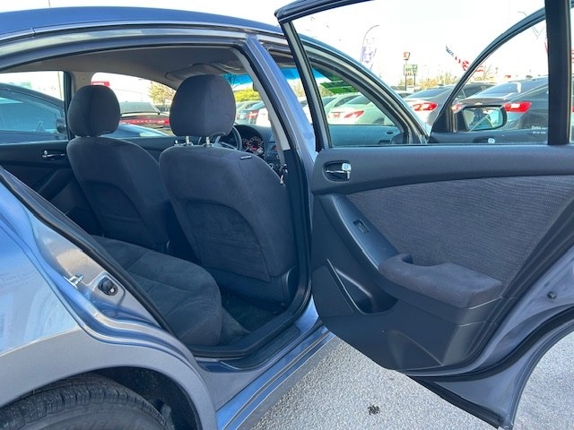 Nissan Altima 4dr Sdn I4 CVT 2.5 S 2012