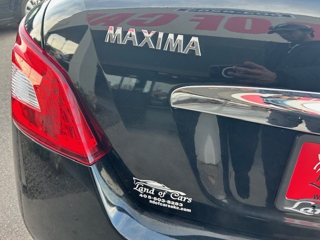 Nissan Maxima 4dr Sdn V6 CVT 3.5 SV 2011