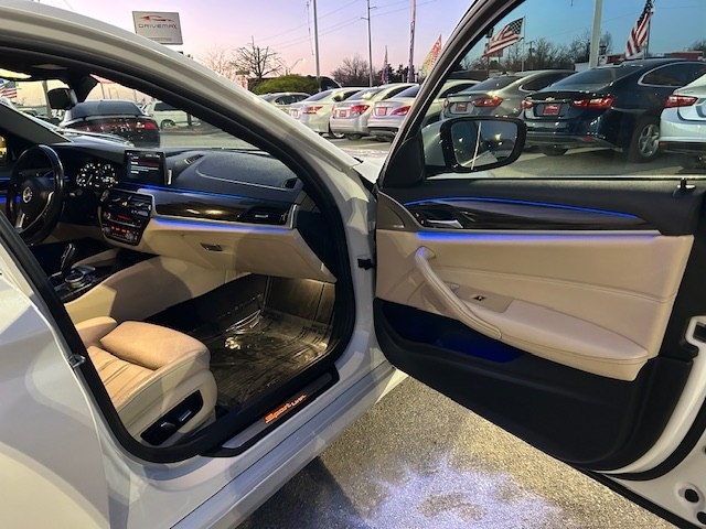 BMW 5 Series 530i xDrive Sedan 2018