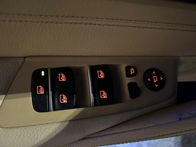 BMW 5 Series 530i xDrive Sedan 2018