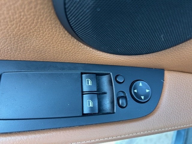 BMW 3 Series 2dr Cpe 328i xDrive AWD 2009