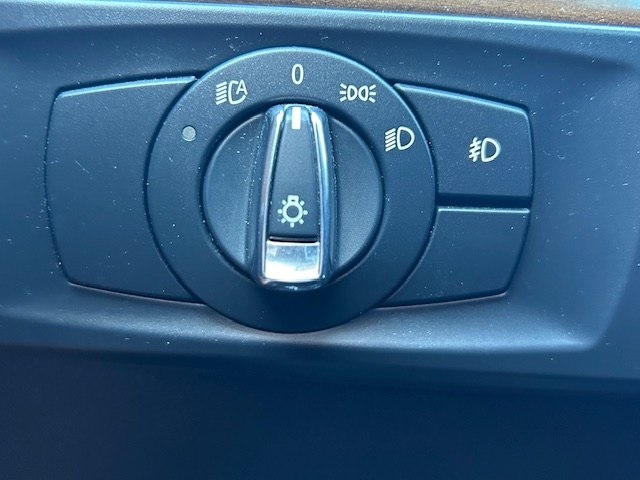 BMW 3 Series 2dr Cpe 328i xDrive AWD 2009