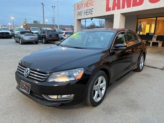 Volkswagen Passat 4dr Sdn 1.8T Auto S PZEV 2015