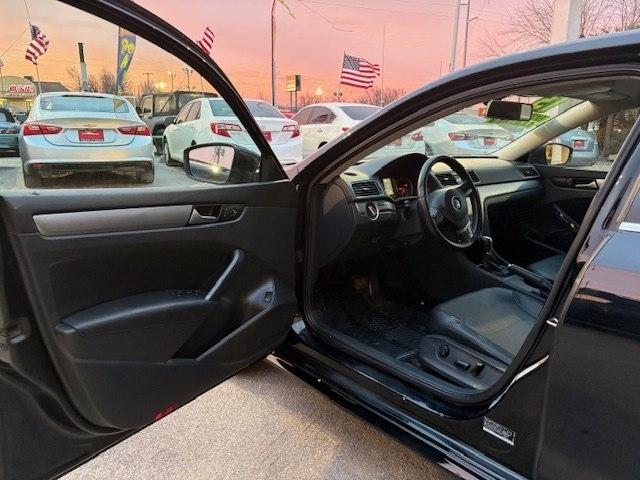 Volkswagen Passat 4dr Sdn 1.8T Auto S PZEV 2015