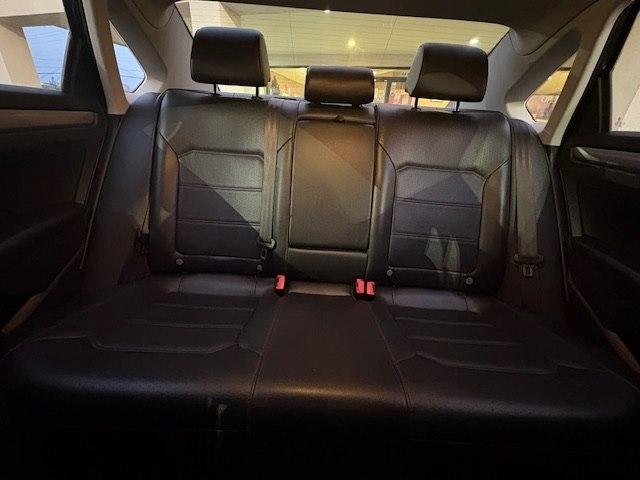 Volkswagen Passat 4dr Sdn 1.8T Auto S PZEV 2015