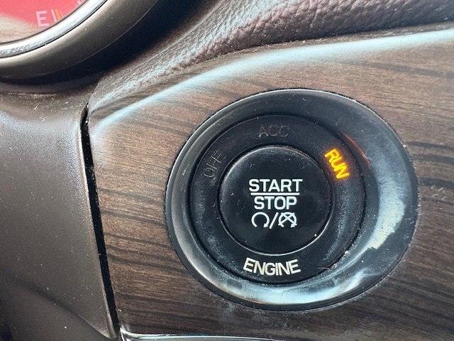 Jeep Grand Cherokee RWD 4dr Overland 2015