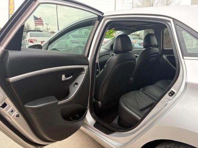 Hyundai Elantra GT 5dr HB Auto 2015