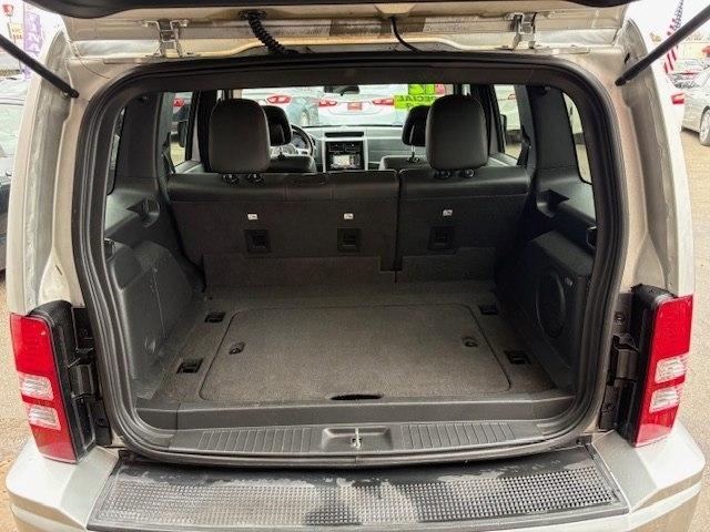 Jeep Liberty 4WD 4dr Arctic *Ltd Avail* 2012