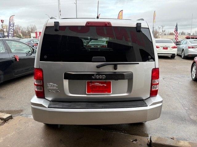 Jeep Liberty 4WD 4dr Arctic *Ltd Avail* 2012