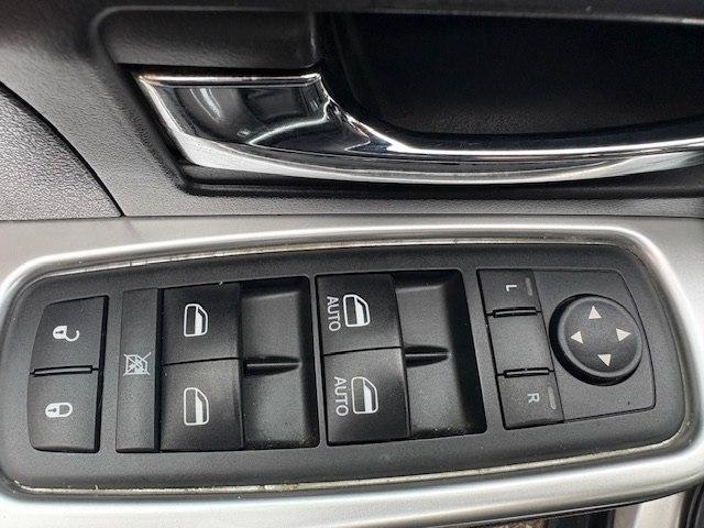 Jeep Liberty 4WD 4dr Arctic *Ltd Avail* 2012