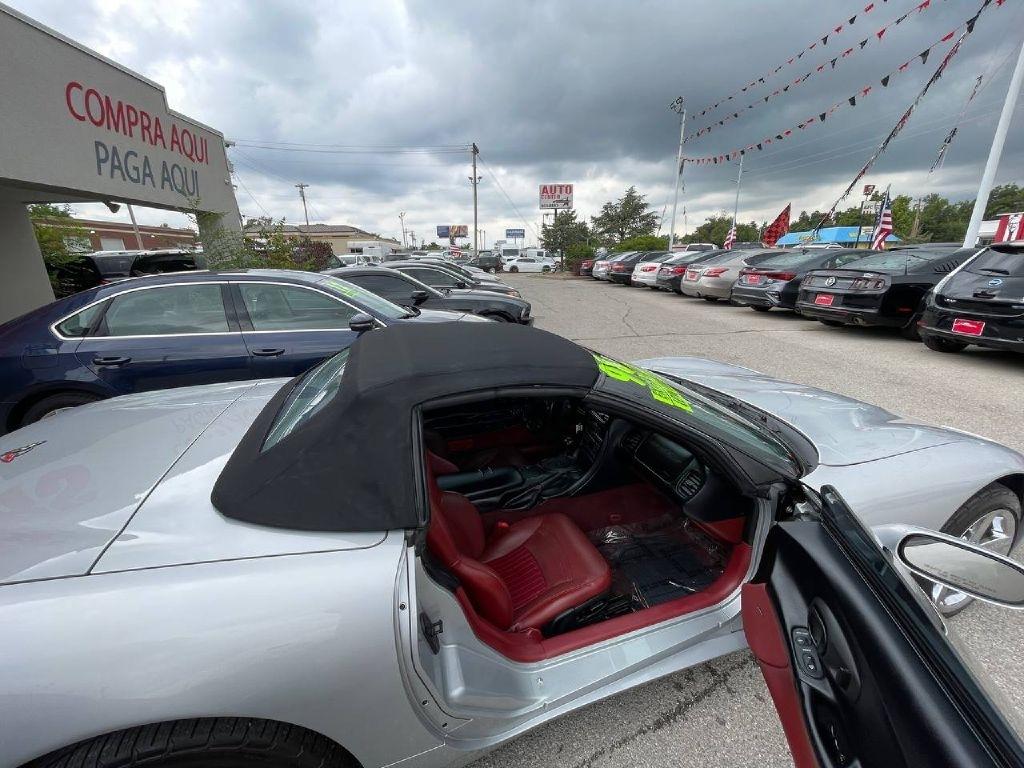 Chevrolet Corvette 2dr Convertible 1998