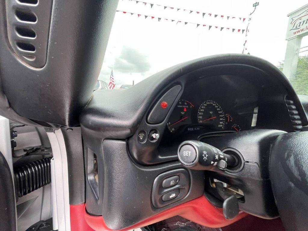 Chevrolet Corvette 2dr Convertible 1998