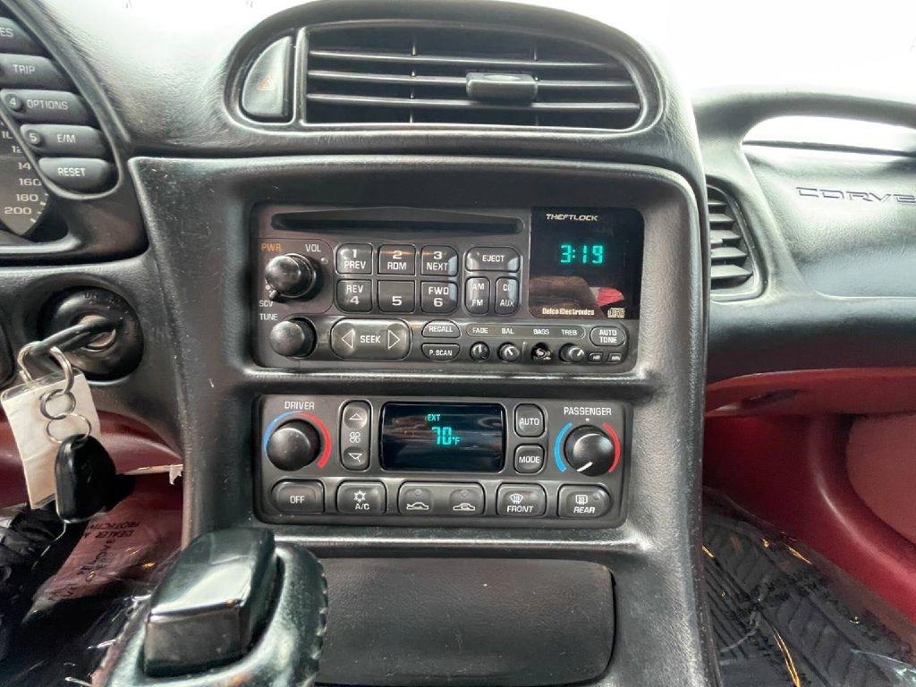 Chevrolet Corvette 2dr Convertible 1998