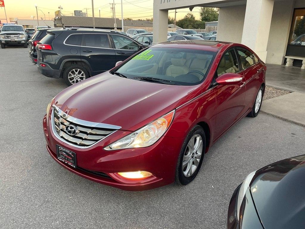 Hyundai Sonata 4dr Sdn 2.4L Auto Ltd 2011