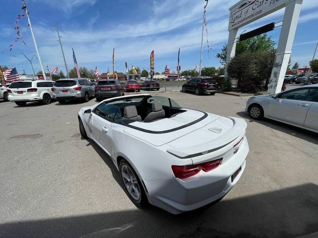 Chevrolet Camaro 2dr Conv 1LT 2020