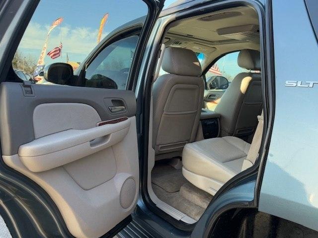 GMC Yukon 4WD 4dr 1500 SLT 2010