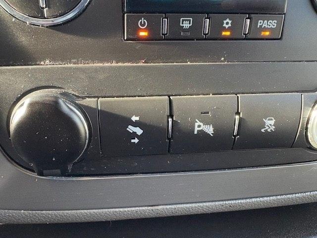 GMC Yukon 4WD 4dr 1500 SLT 2010