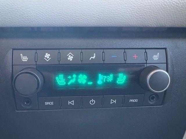 GMC Yukon 4WD 4dr 1500 SLT 2010