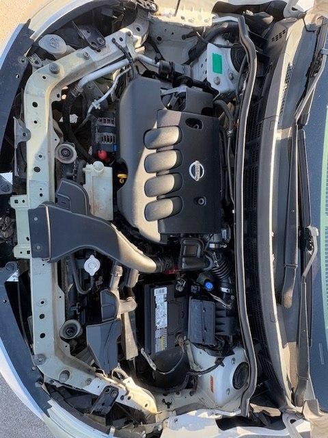 Nissan Versa 5dr HB I4 Auto 1.8 S 2008