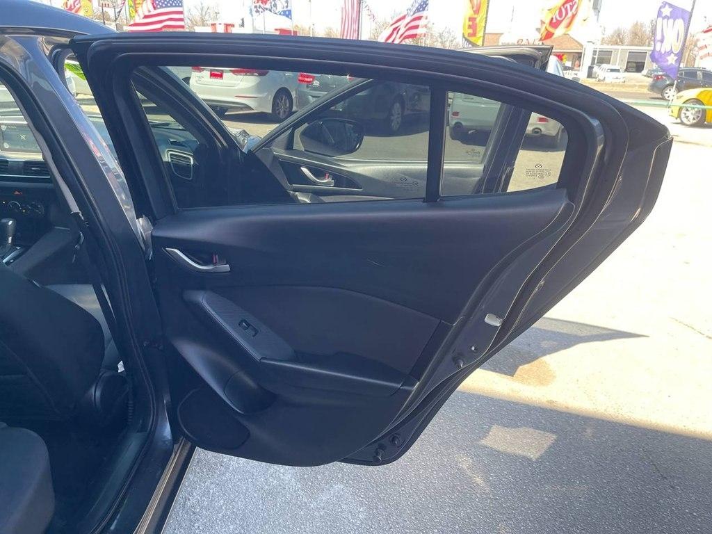 Mazda MAZDA3 5dr HB Auto i Sport 2016