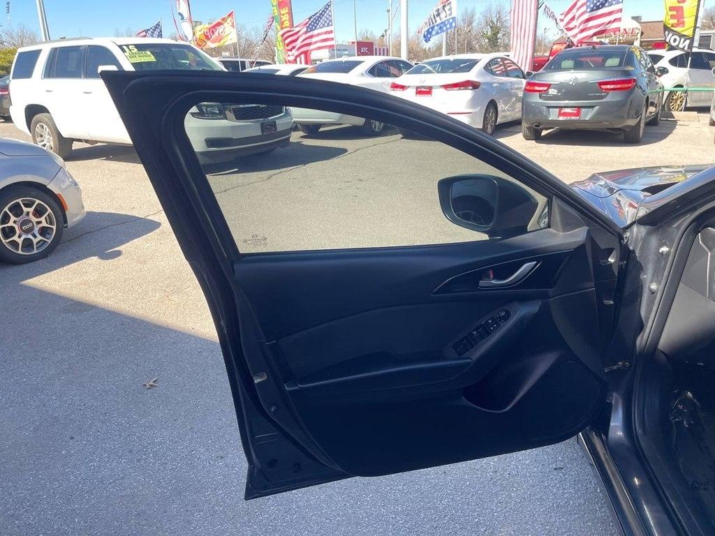 Mazda MAZDA3 5dr HB Auto i Sport 2016