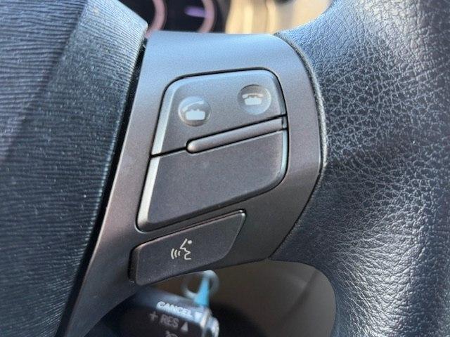 Toyota Venza 4dr Wgn I4 FWD (Natl) 2011