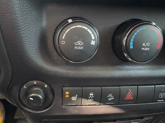 Jeep Wrangler Unlimited 4WD 4dr 75th Anniversary 2016