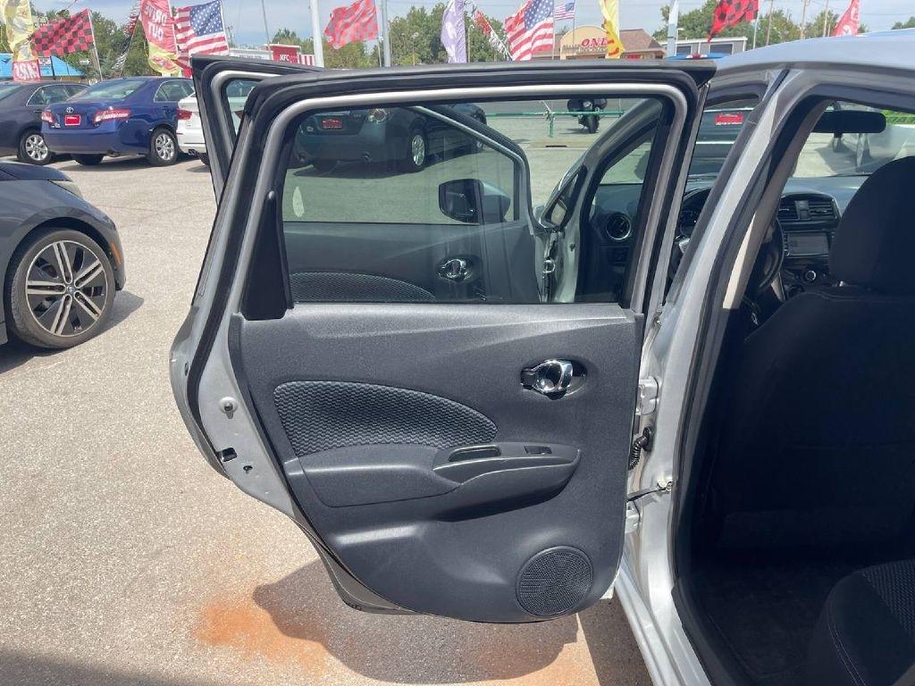 Nissan Versa Note 5dr HB CVT 1.6 SL 2015