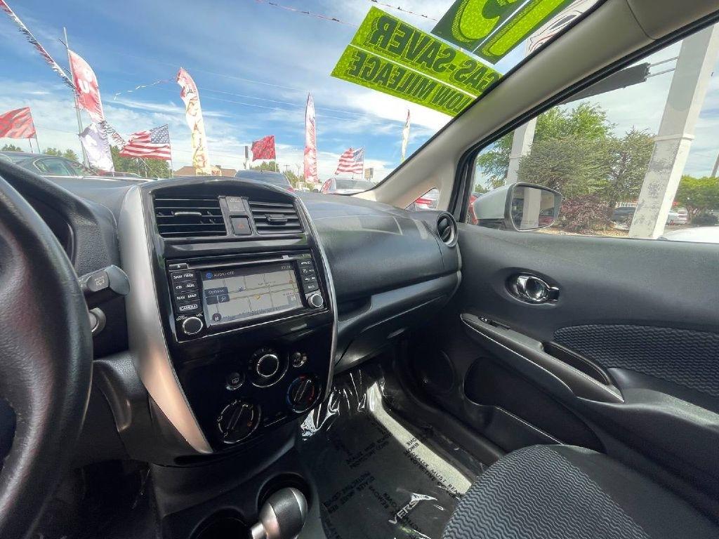 Nissan Versa Note 5dr HB CVT 1.6 SL 2015