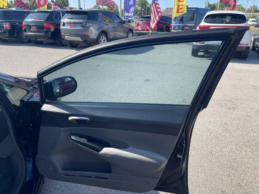 Honda Civic Sdn 4dr Auto LX 2010