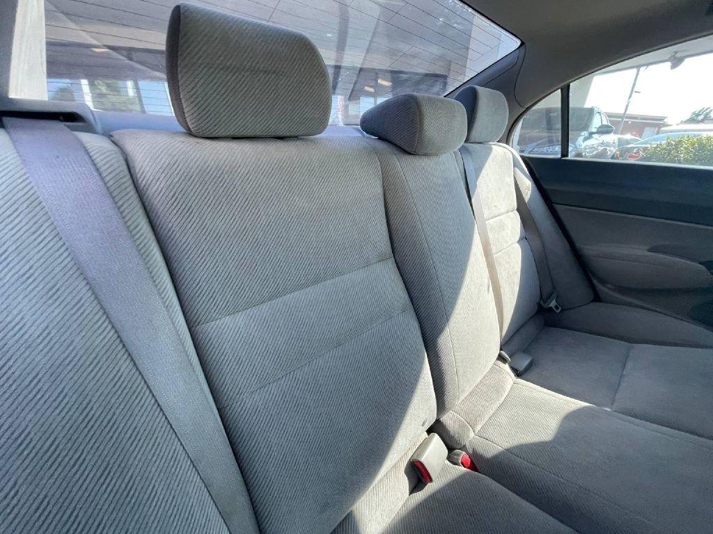 Honda Civic Sdn 4dr Auto LX 2010