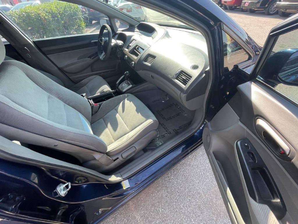 Honda Civic Sdn 4dr Auto LX 2010