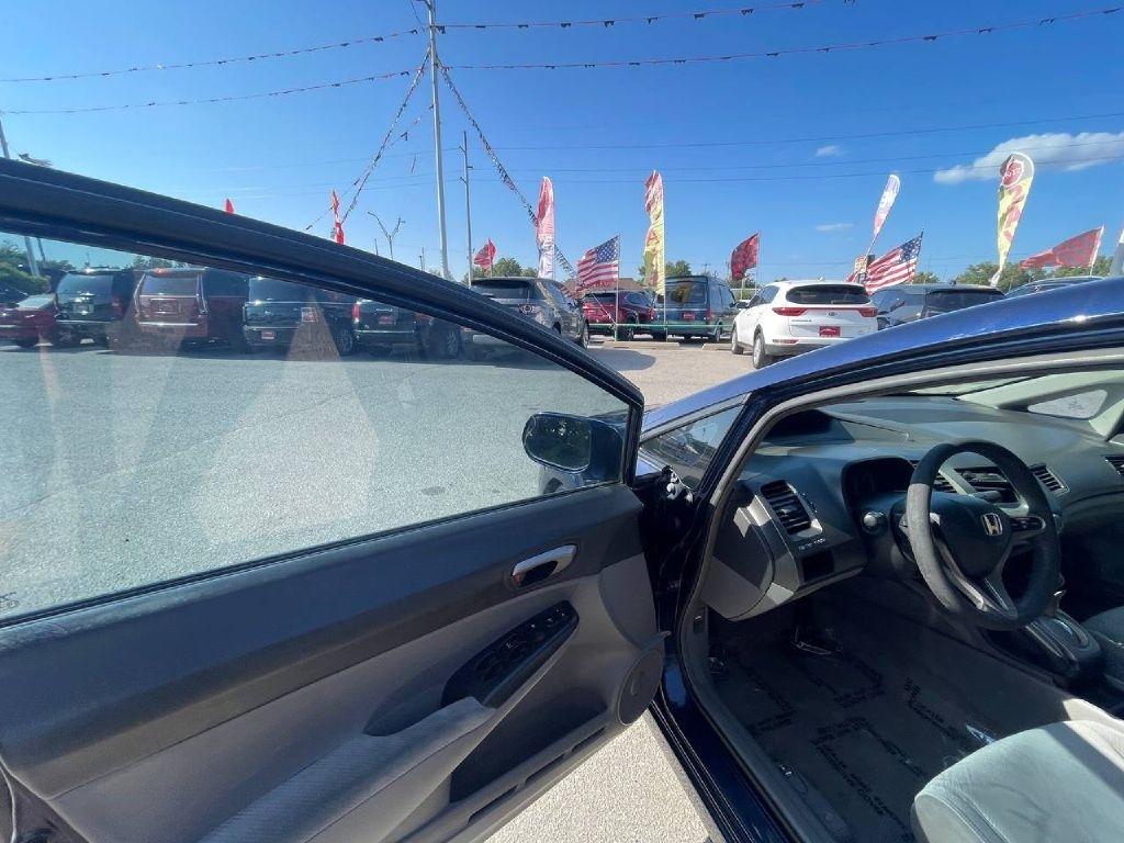 Honda Civic Sdn 4dr Auto LX 2010