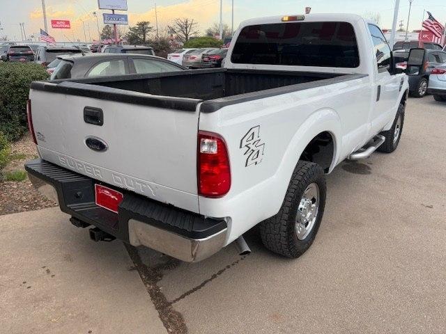 Ford Super Duty F-250 SRW 4WD Reg Cab 137" XLT 2009