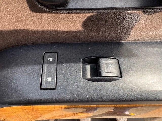 GMC Sierra 1500 2WD Crew Cab 143.5" SLE 2015