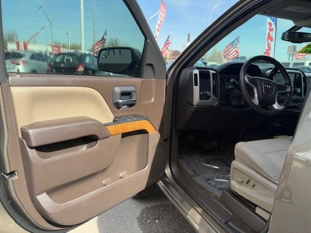 GMC Sierra 1500 2WD Crew Cab 143.5" SLE 2015
