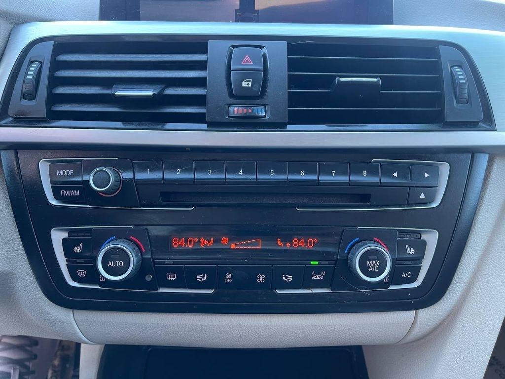 BMW 3 Series 4dr Sdn 328i RWD 2013