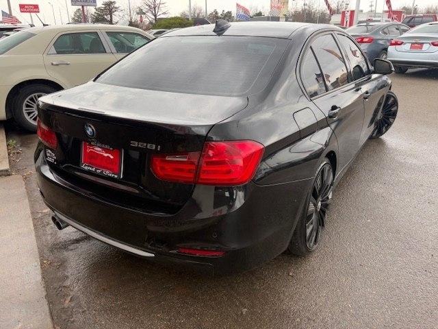 BMW 3 Series 4dr Sdn 328i RWD 2013