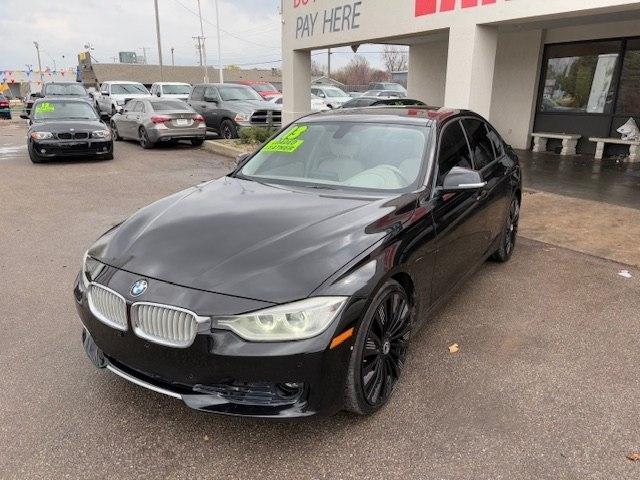 BMW 3 Series 4dr Sdn 328i RWD 2013