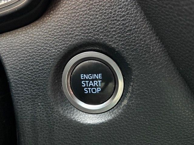 Toyota Corolla SE CVT (Natl) 2020