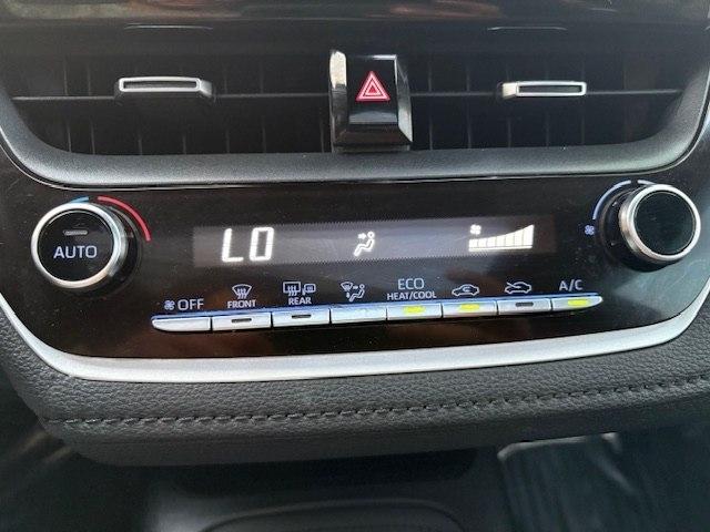 Toyota Corolla SE CVT (Natl) 2020