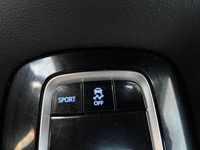 Toyota Corolla SE CVT (Natl) 2020